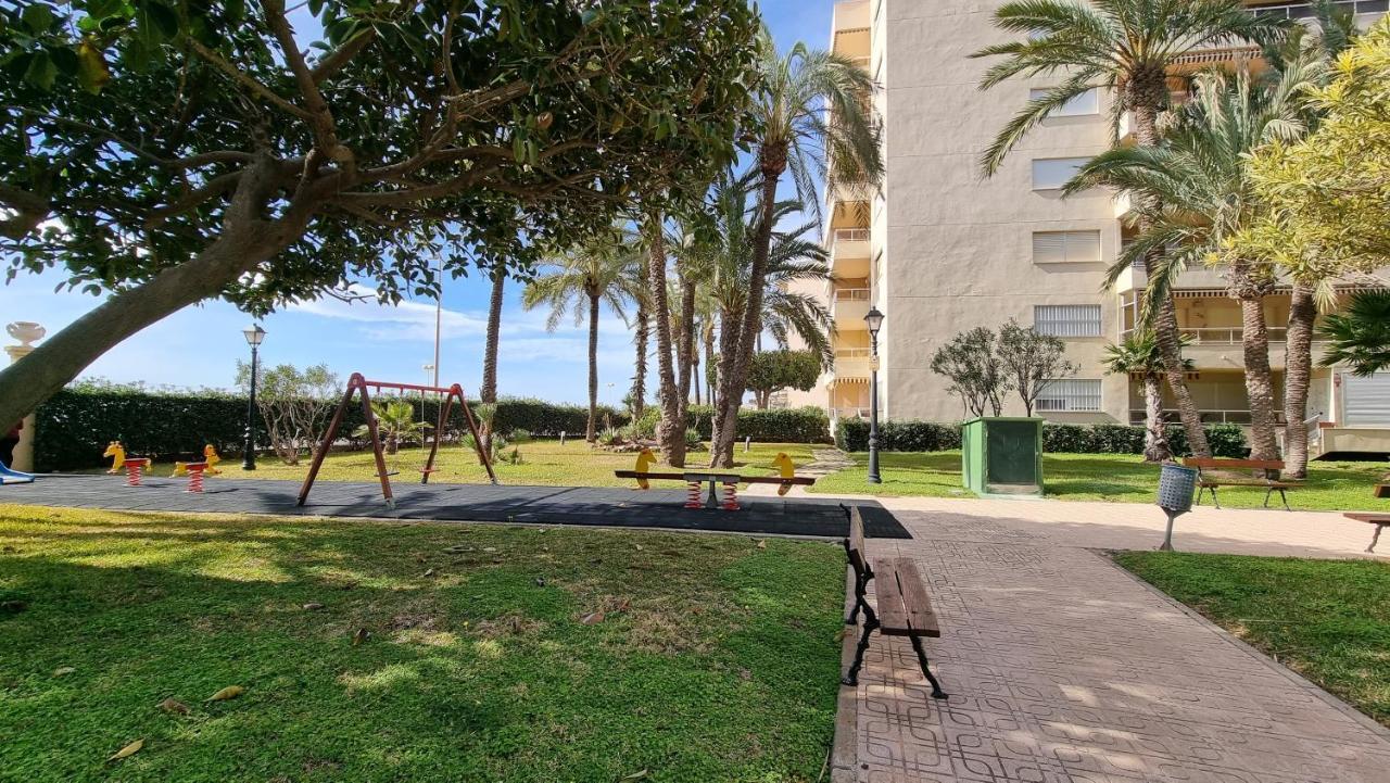 Apartament Palm Beach-El Palmeral Torrevieja Exterior photo