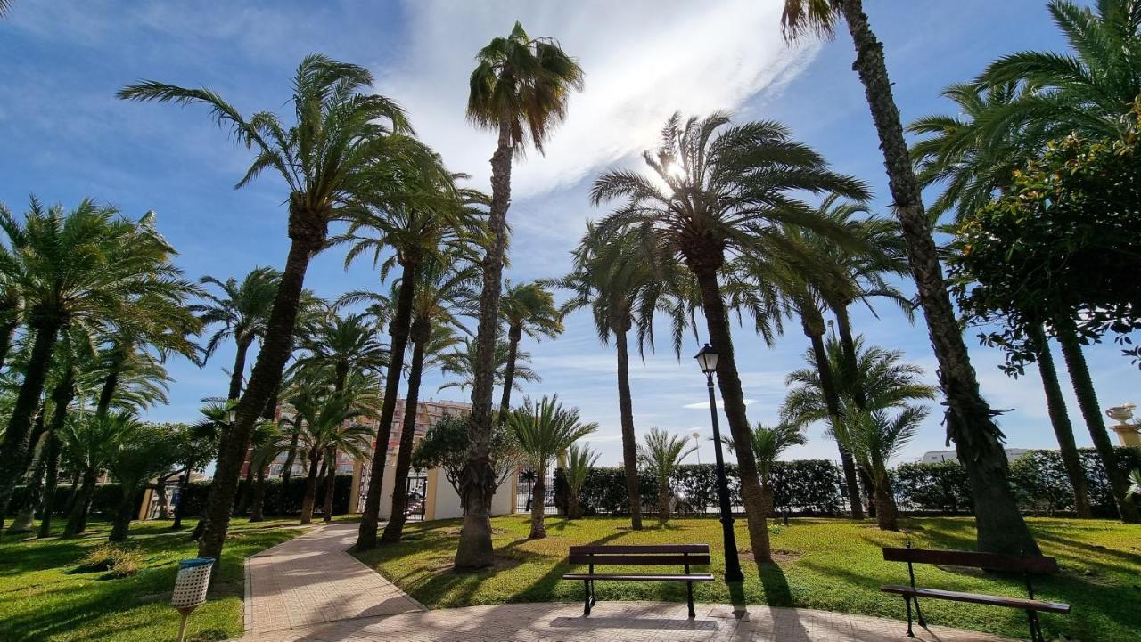 Apartament Palm Beach-El Palmeral Torrevieja Exterior photo